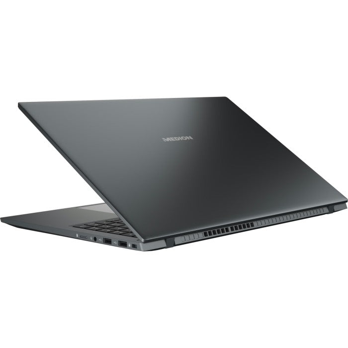 Medion Akoya E15413 foto 4.jpg