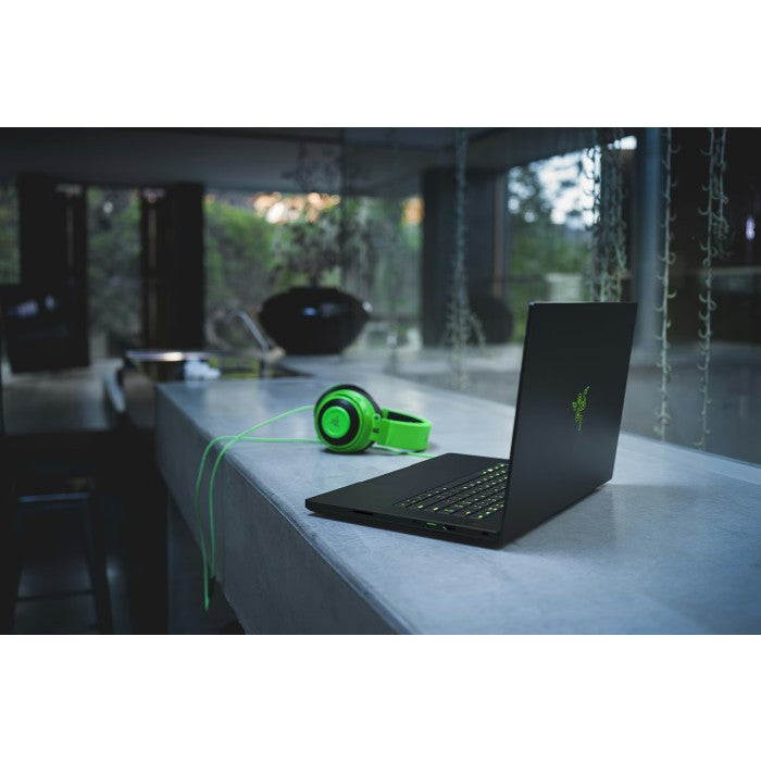 Razer Blade 15 RZ09-0330x foto 4.jpg